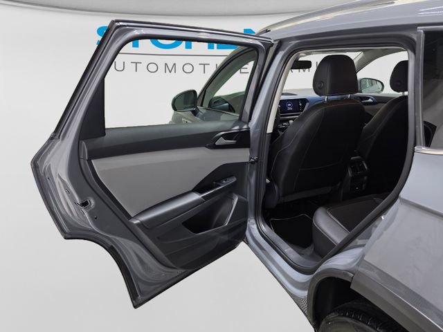 Used 2022 Volkswagen Taos SE AWD/4WD image 26