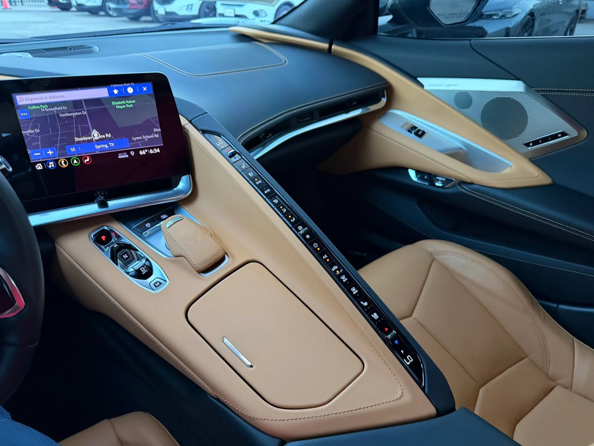 Used 2020 Chevrolet Corvette Stingray Preferred Cpe w/ 2LT Preferred Equipment Group RWD image 39