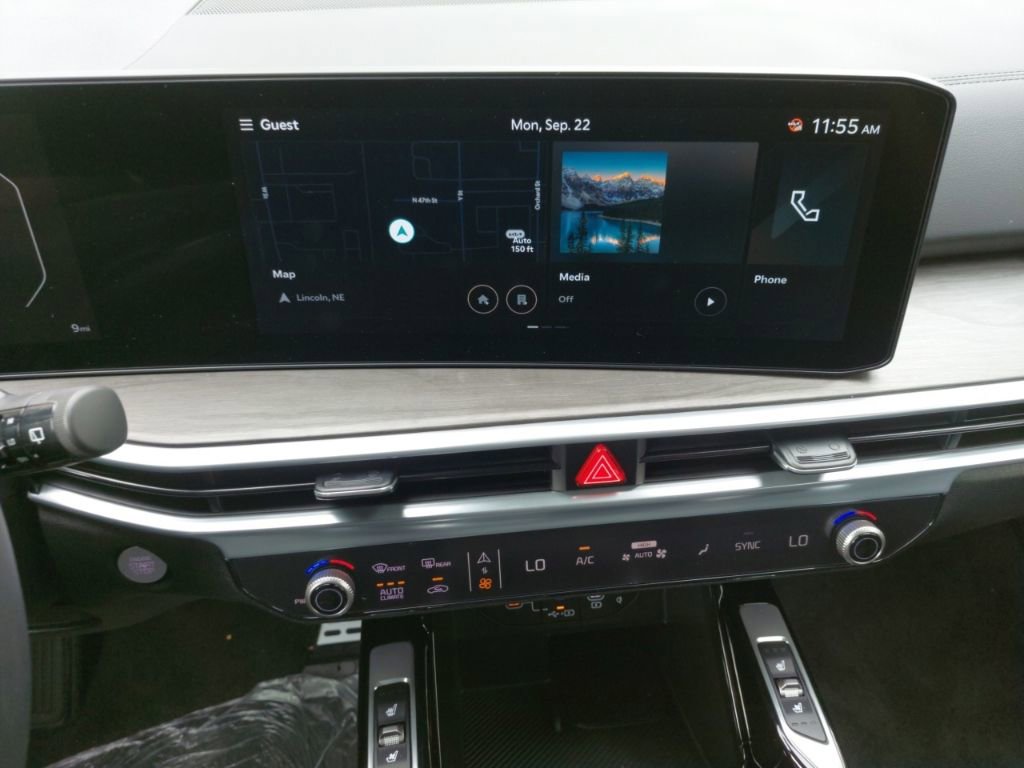 New 2026 Kia Sorento SX Prestige image 14