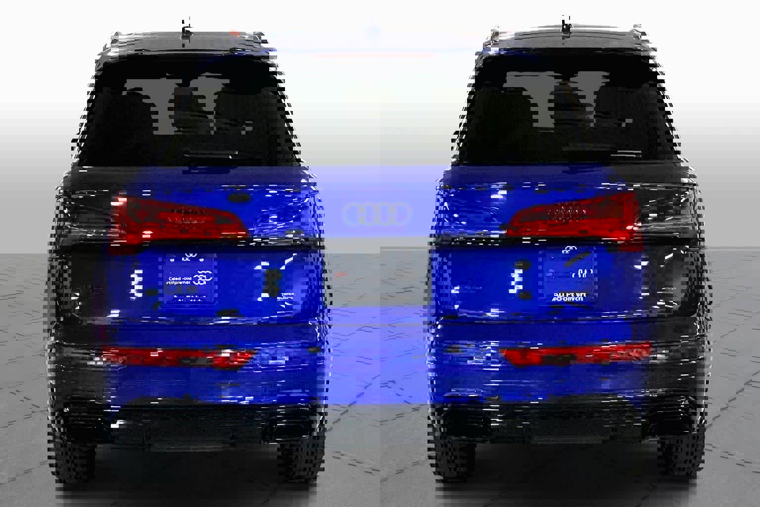 Used 2024 Audi Q5 e Prestige image 5