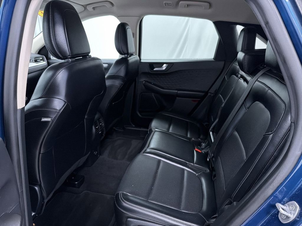 Used 2020 Ford Escape SEL image 12