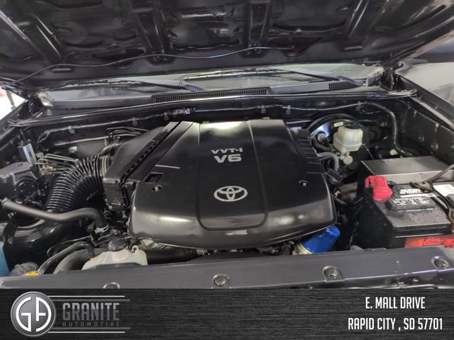 Used 2014 Toyota Tacoma PreRunner w/ SR5 Package RWD image 20