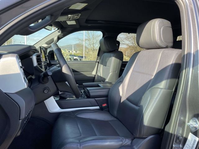 Used 2024 Toyota Tundra Platinum image 18