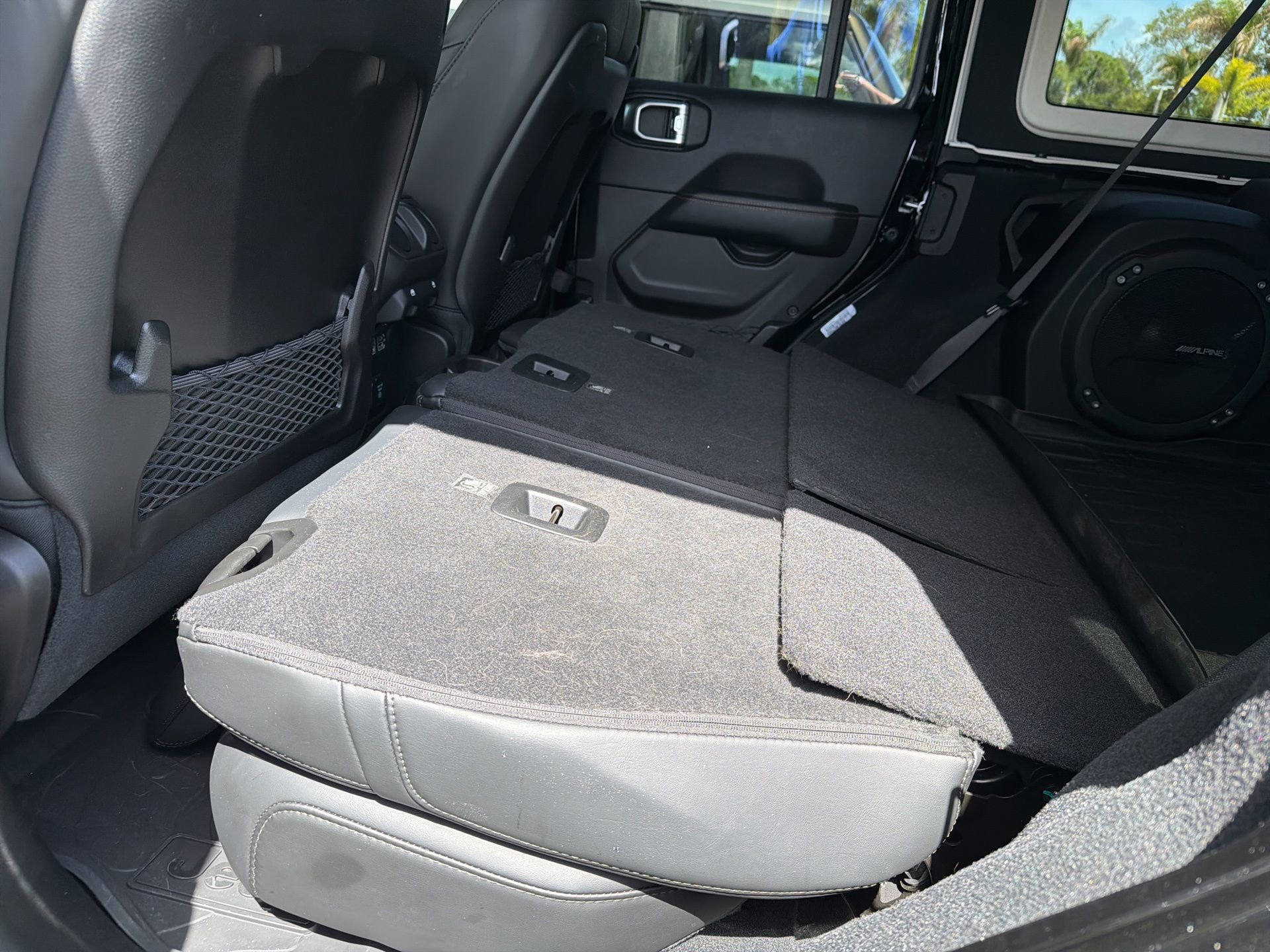 Used 2024 Jeep Wrangler Unlimited Rubicon 392 image 11