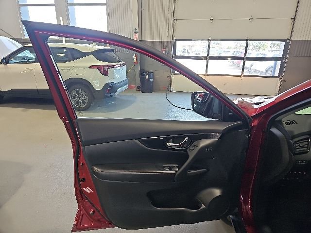 Certified 2020 Nissan Rogue SL AWD/4WD image 10