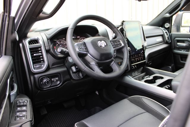 Used 2025 RAM 2500 Laramie AWD/4WD image 20