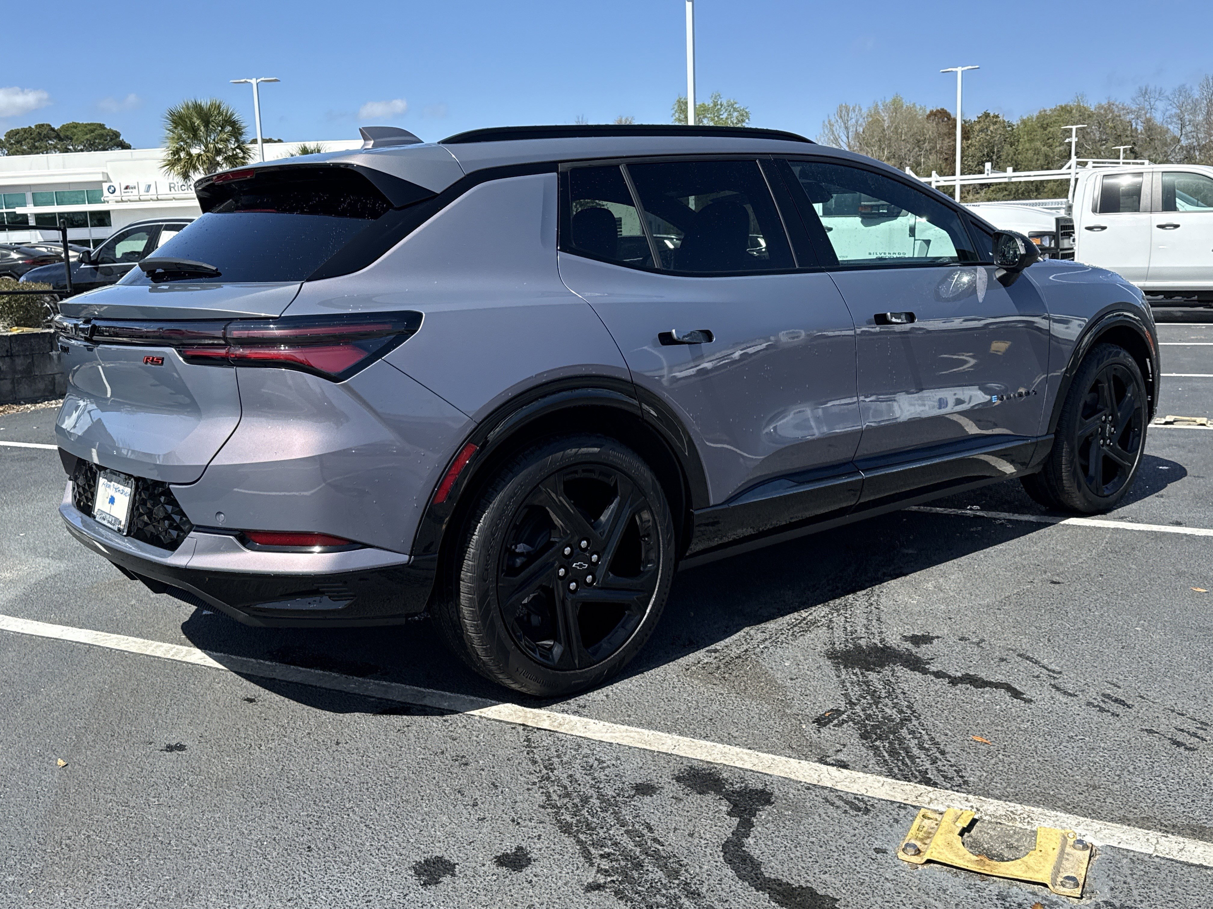Used 2024 Chevrolet Equinox EV RS image 18