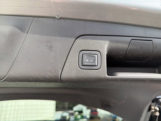 Used 2023 Buick Envision Preferred image 35