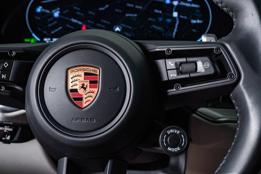 Certified 2026 Porsche Cayenne Coupe AWD/4WD image 19