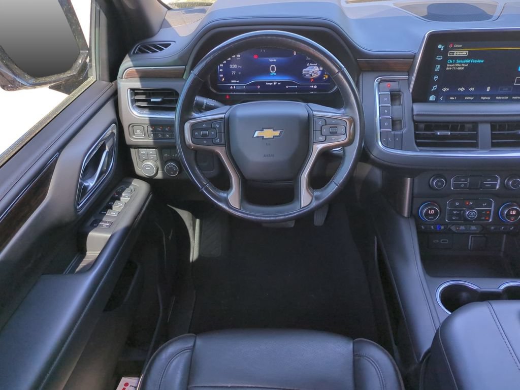 Used 2022 Chevrolet Suburban High Country AWD/4WD image 18