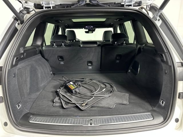 Used 2022 Jeep Grand Cherokee Overland image 26