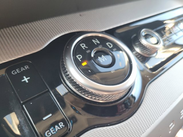 Used 2025 Ford Expedition Active AWD/4WD image 20