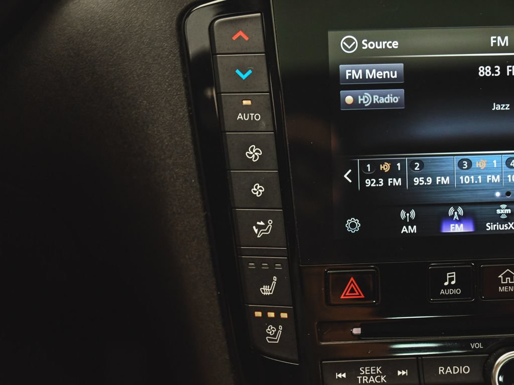 Used 2024 INFINITI QX55 Sensory w/ Lighting Package AWD/4WD image 22