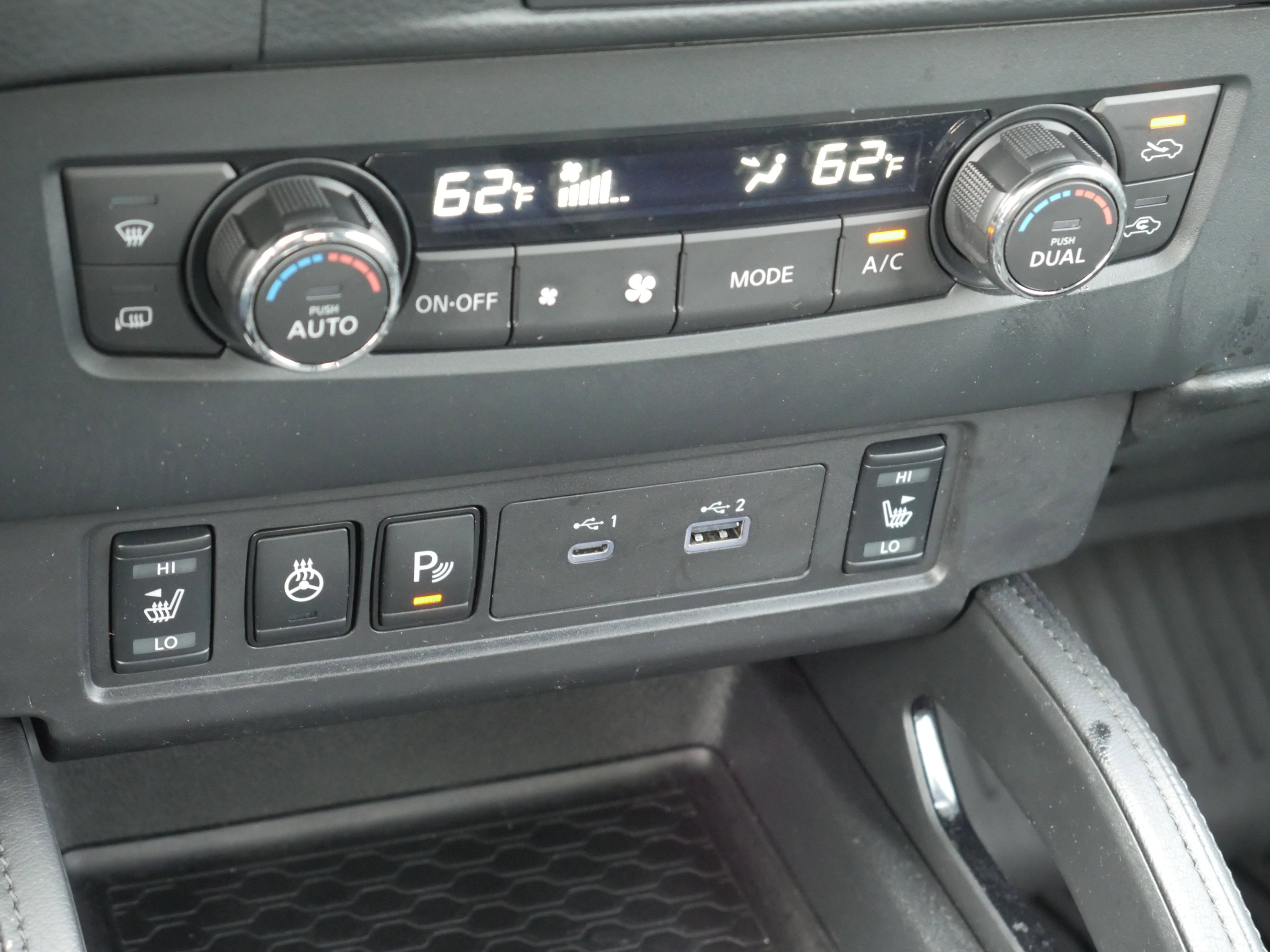 Certified 2022 Nissan Frontier PRO-4X w/ Pro-4X Premium Package image 15