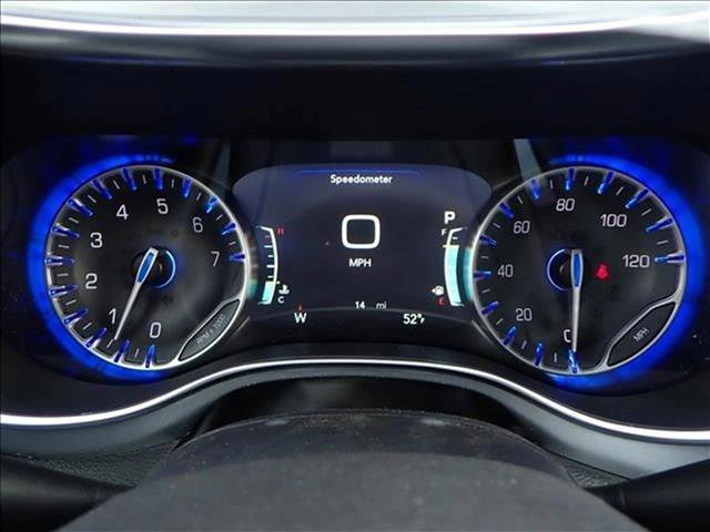 New 2026 Chrysler Pacifica Limited w/ Uconnect Theater Family Group AWD/4WD image 29