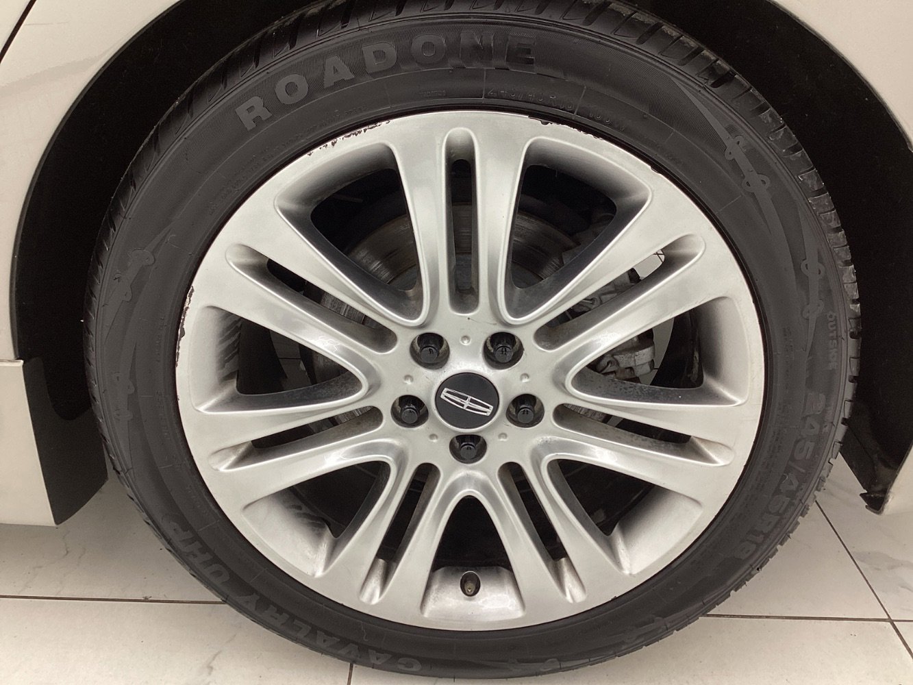 Used 2016 Lincoln MKZ Hybrid image 47