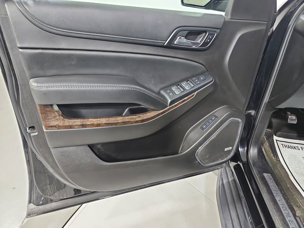 Used 2017 Chevrolet Tahoe LT image 11
