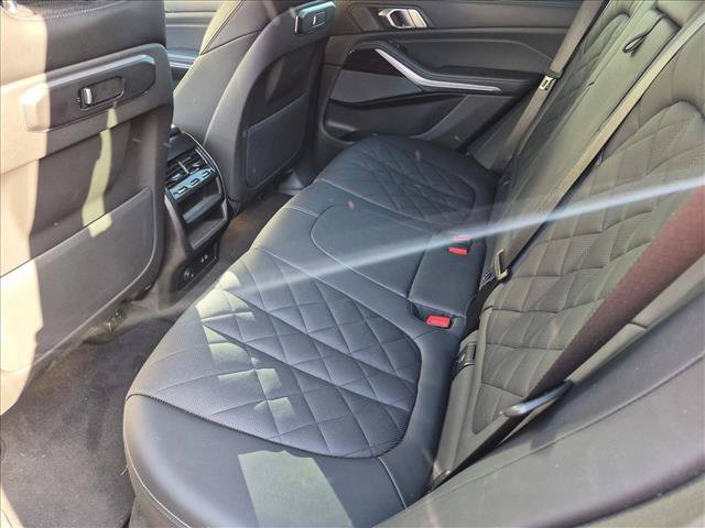 Used 2024 BMW X5 sDrive40i w/ Parking Assistance Package RWD image 19