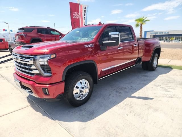 New 2026 Chevrolet Silverado 3500 High Country w/ Technology Package AWD/4WD image 8