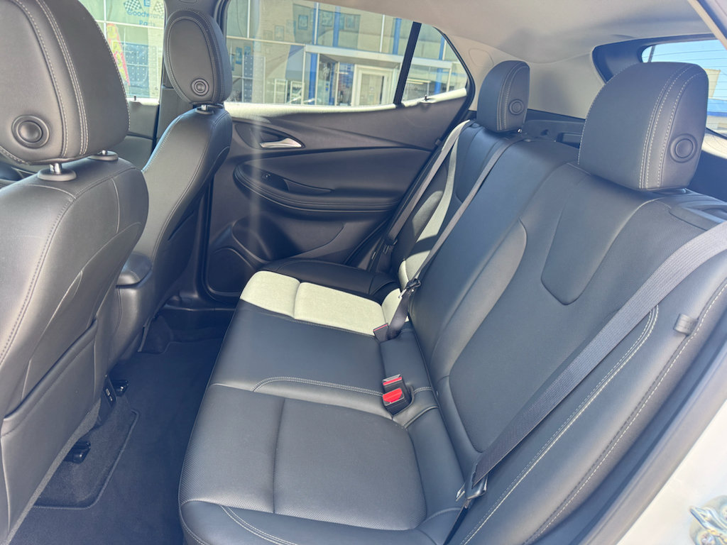 Used 2024 Buick Encore GX Sport Touring FWD image 11