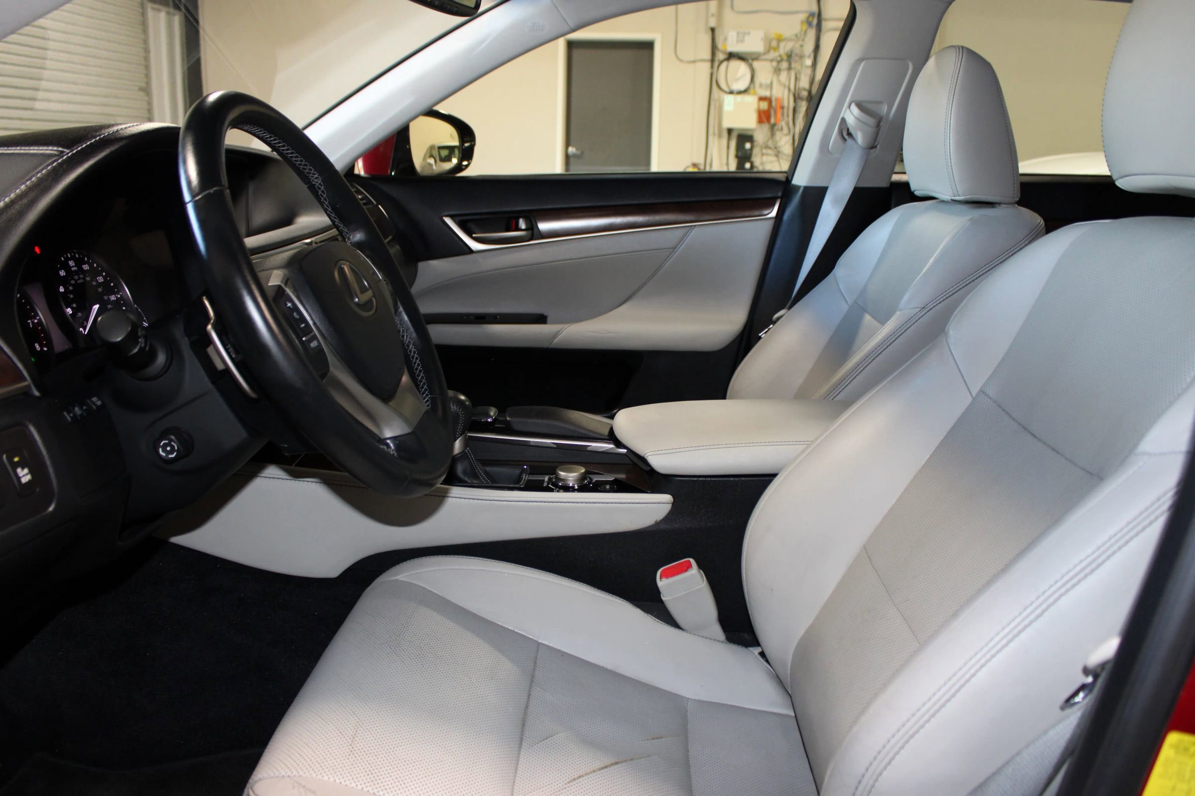 Used 2013 Lexus GS 350 w/ Premium Pkg image 32