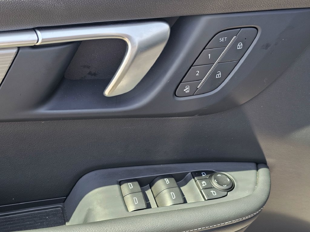 New 2025 Buick Enclave Preferred w/ Power Package AWD/4WD image 60