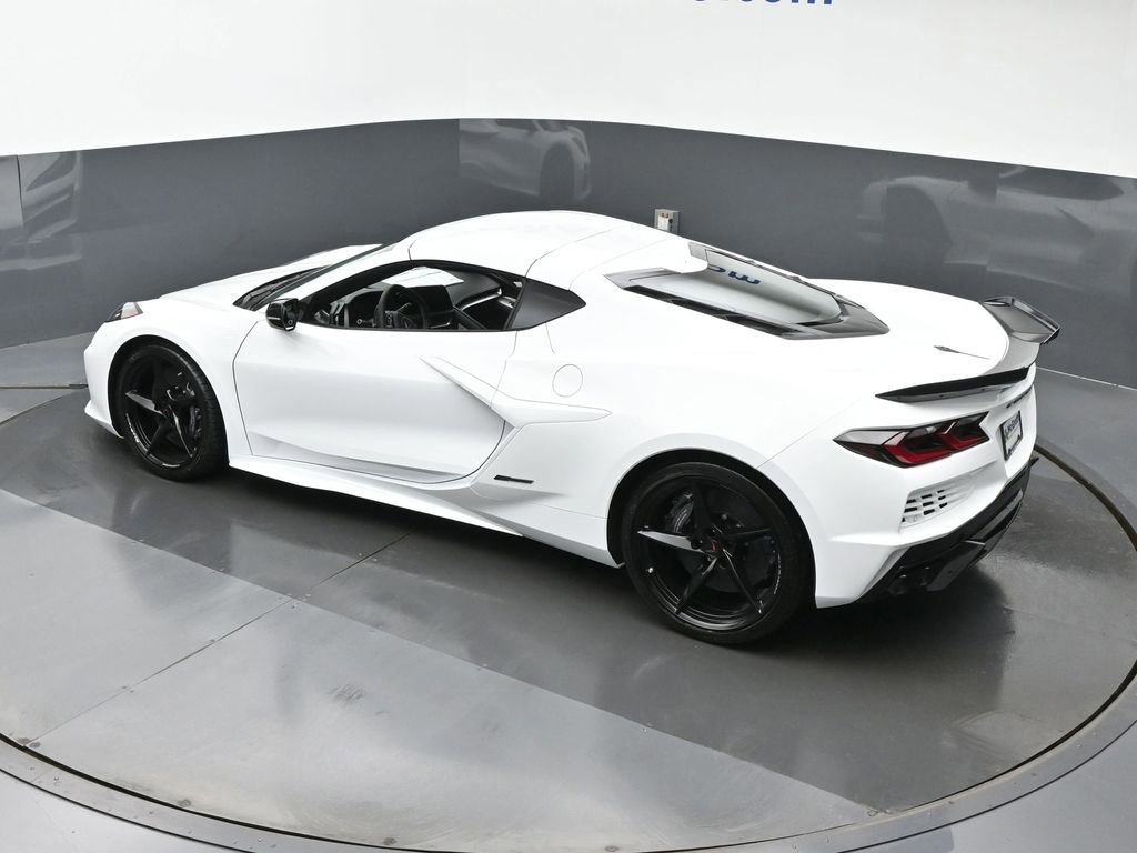 New 2026 Chevrolet Corvette E-Ray w/ ZER Performance Package image 19