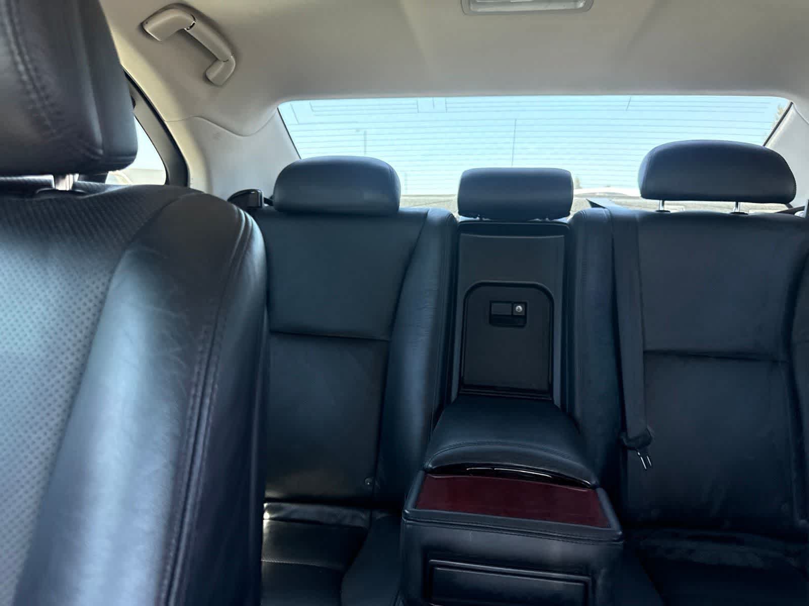 Used 2010 Lexus LS 460 RWD image 21