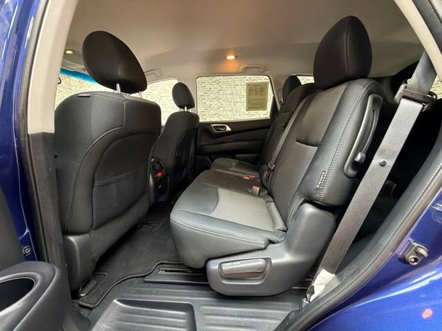 Used 2020 Nissan Pathfinder SV FWD image 14