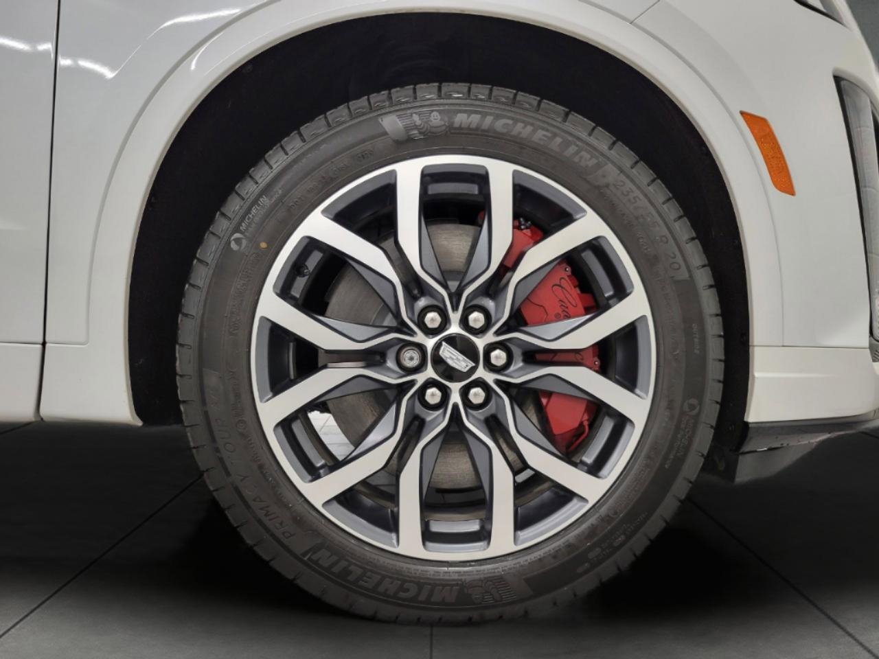 Certified 2025 Cadillac XT6 Sport w/ LPO, Floor Liner Package image 3