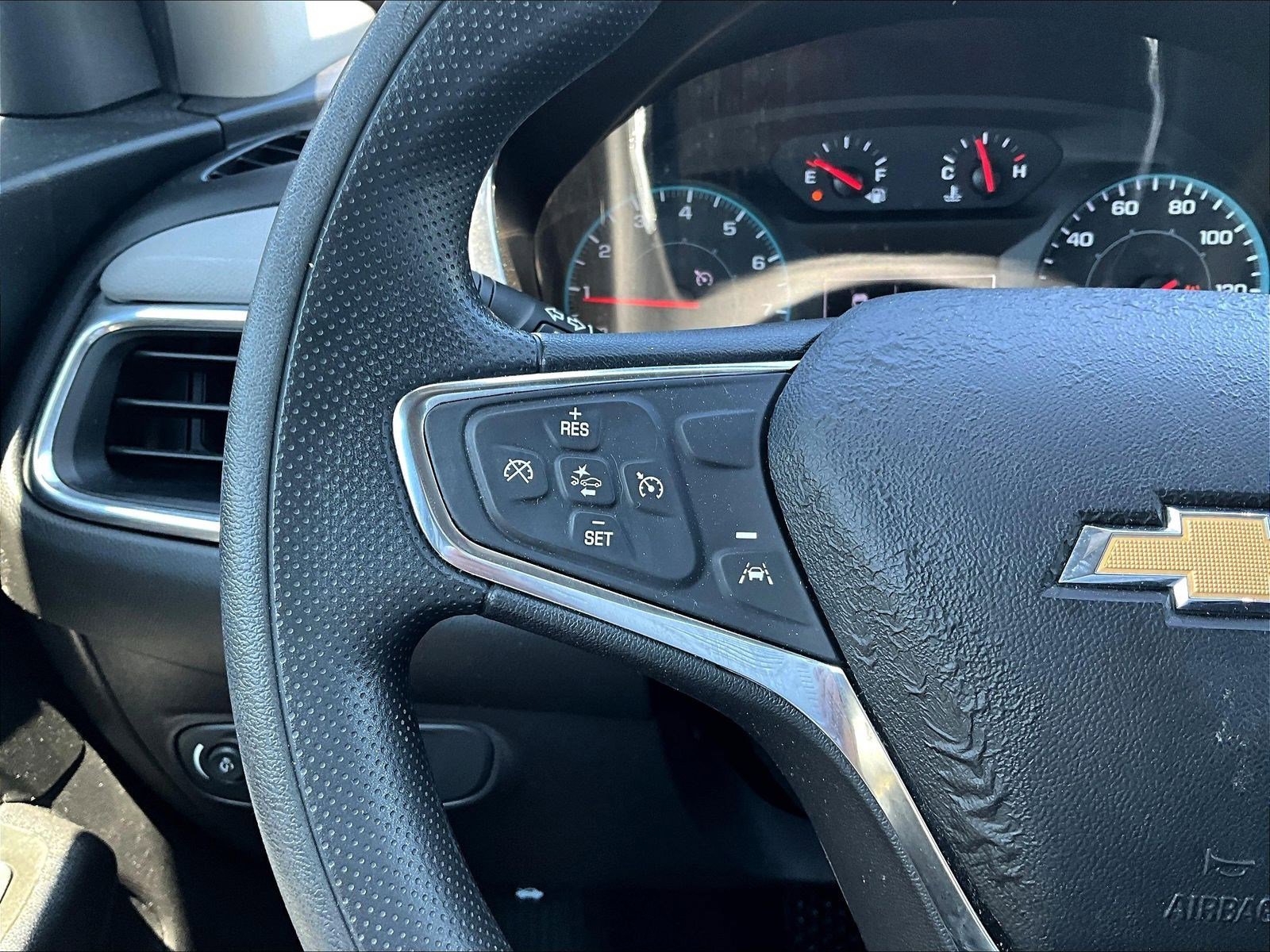 Used 2021 Chevrolet Equinox LS w/ LS Convenience Package FWD image 11