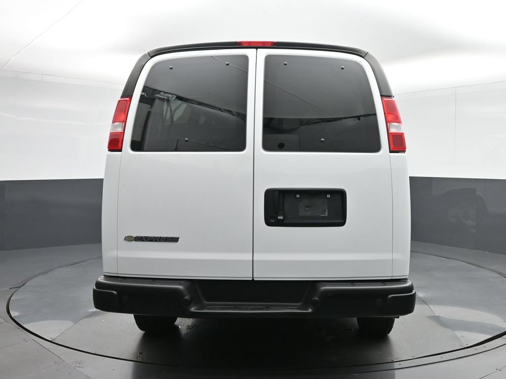 Used 2023 Chevrolet Express 3500 LS RWD image 6