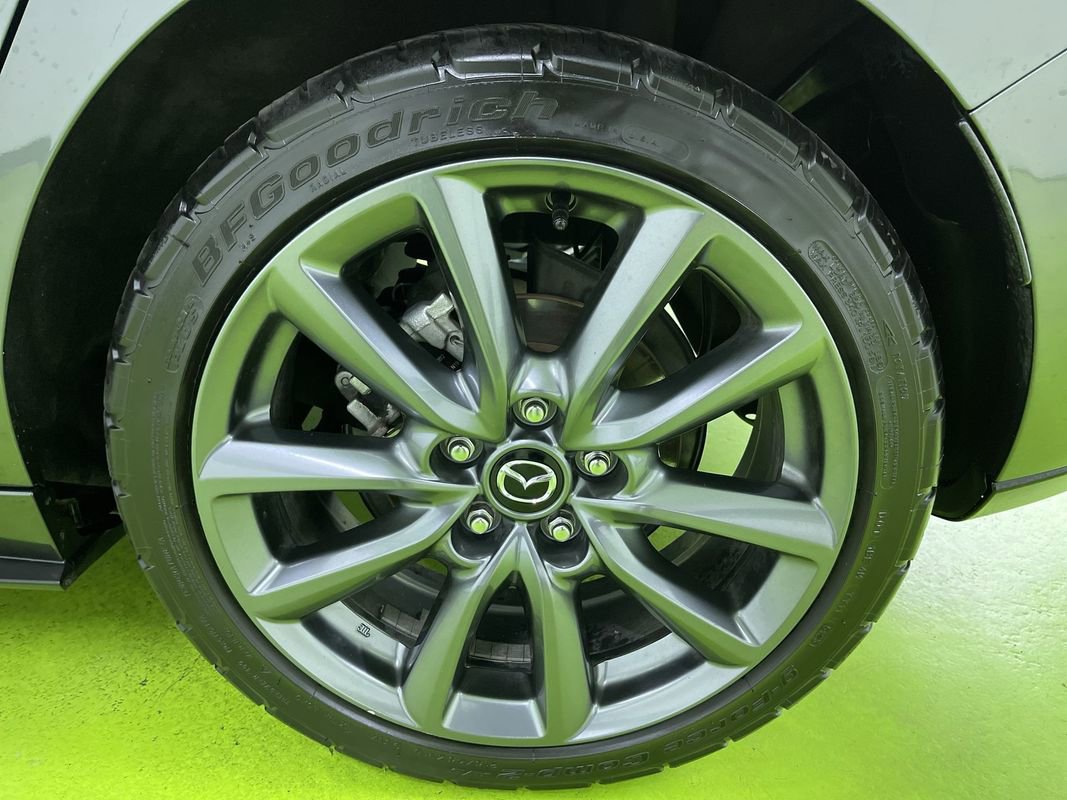 Used 2020 MAZDA MAZDA3 image 16