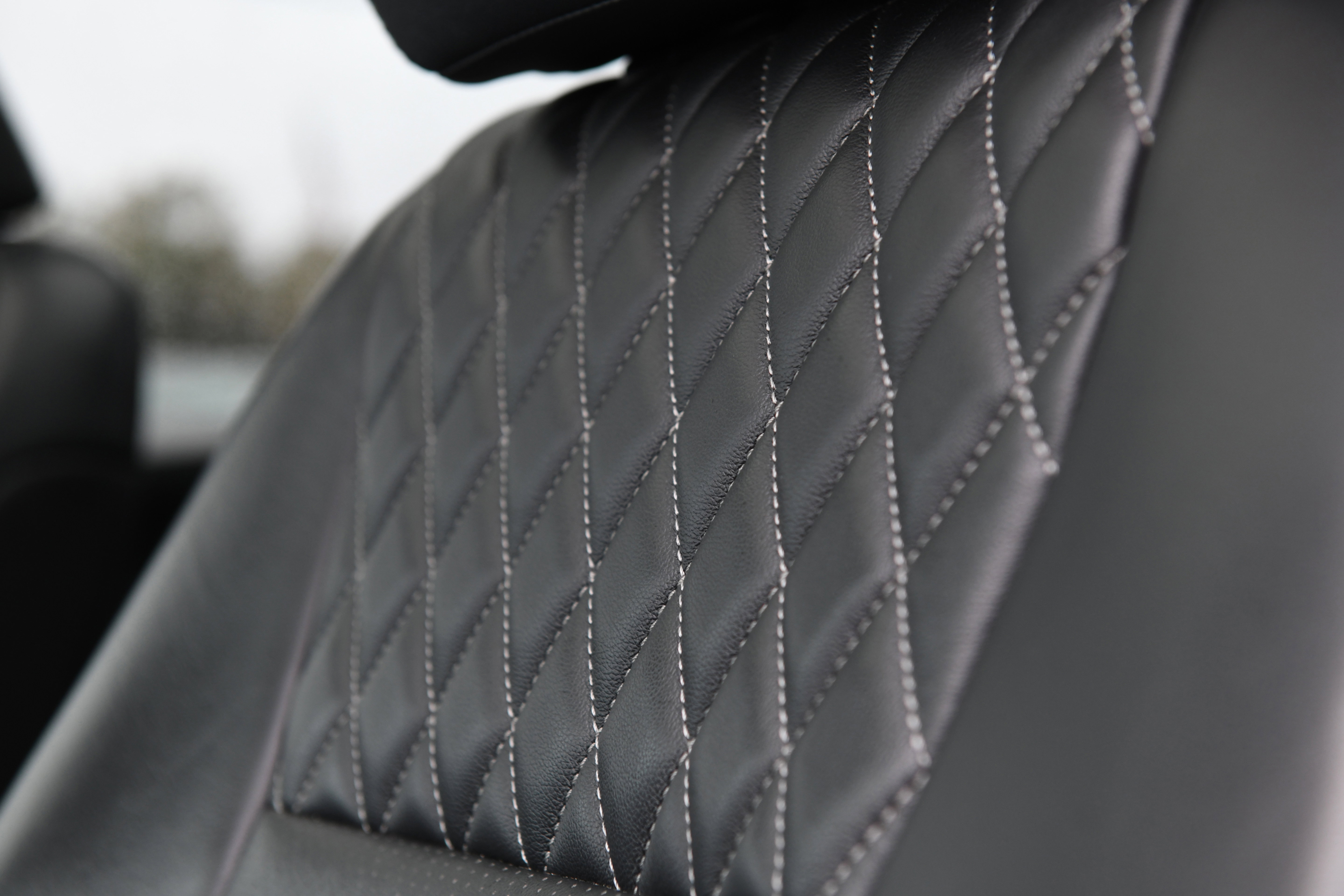 Used 2022 Ford F250 Lariat w/ Black Appearance Package image 25