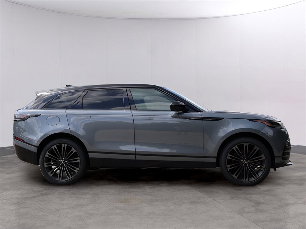 New 2026 Land Rover Range Rover Velar Dynamic SE image 4