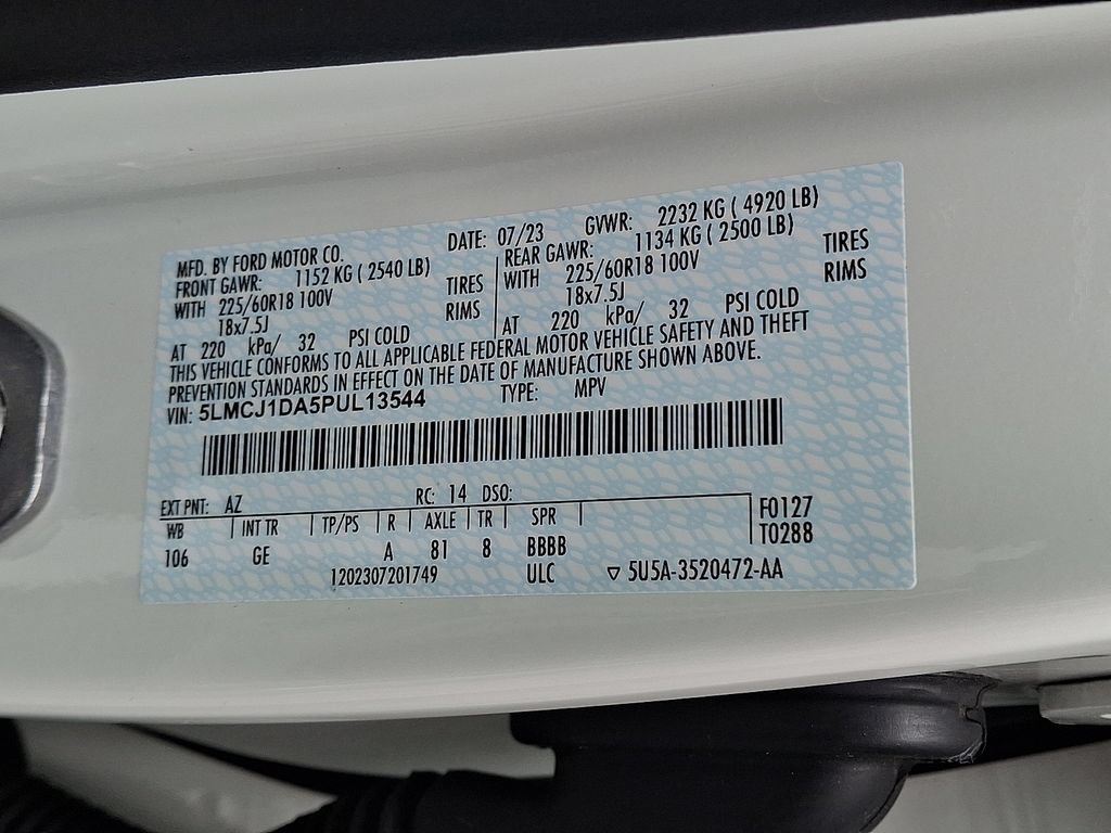Certified 2023 Lincoln Corsair AWD w/ Equipment Group 101A image 28