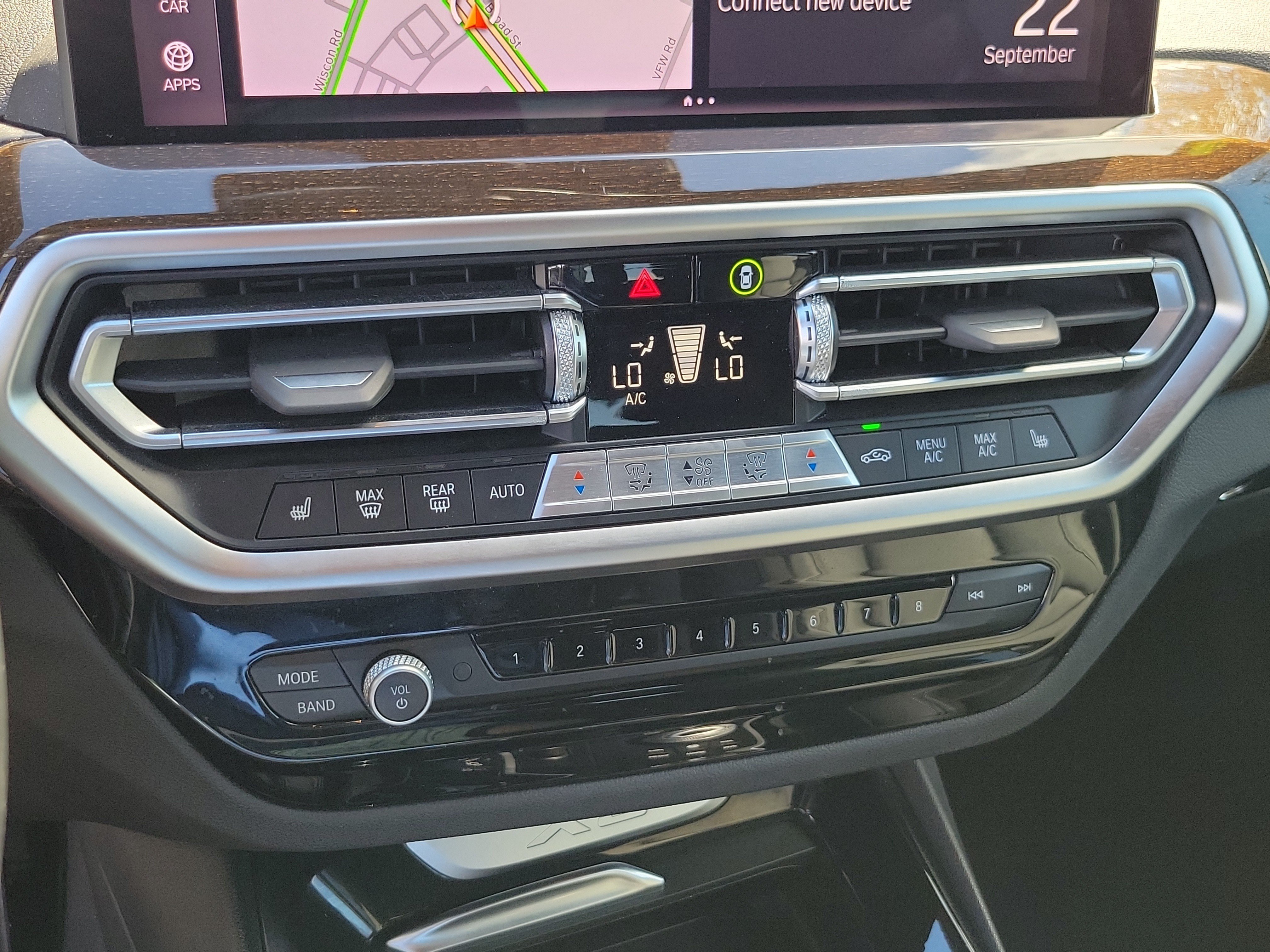 Used 2023 BMW X3 sDrive30i w/ Premium Package RWD image 16