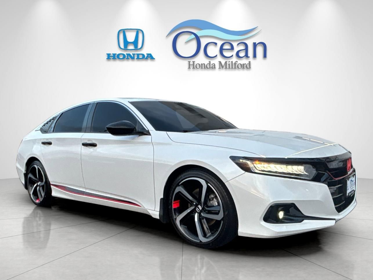 Used 2022 Honda Accord Sport image 7