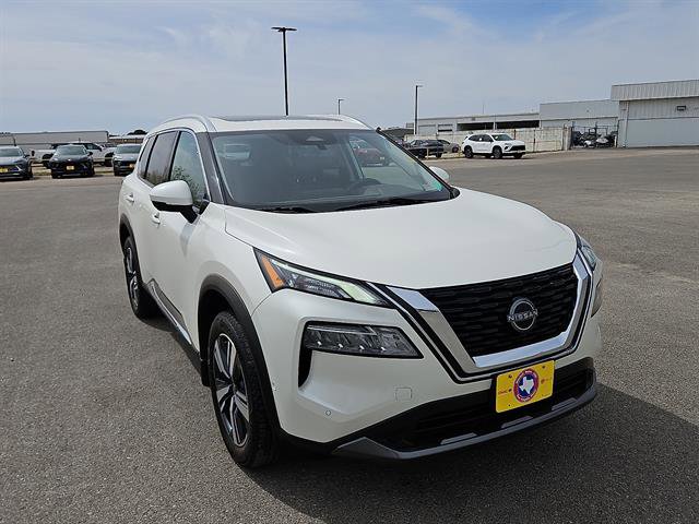 Used 2023 Nissan Rogue SL w/ SL Premium Package image 7