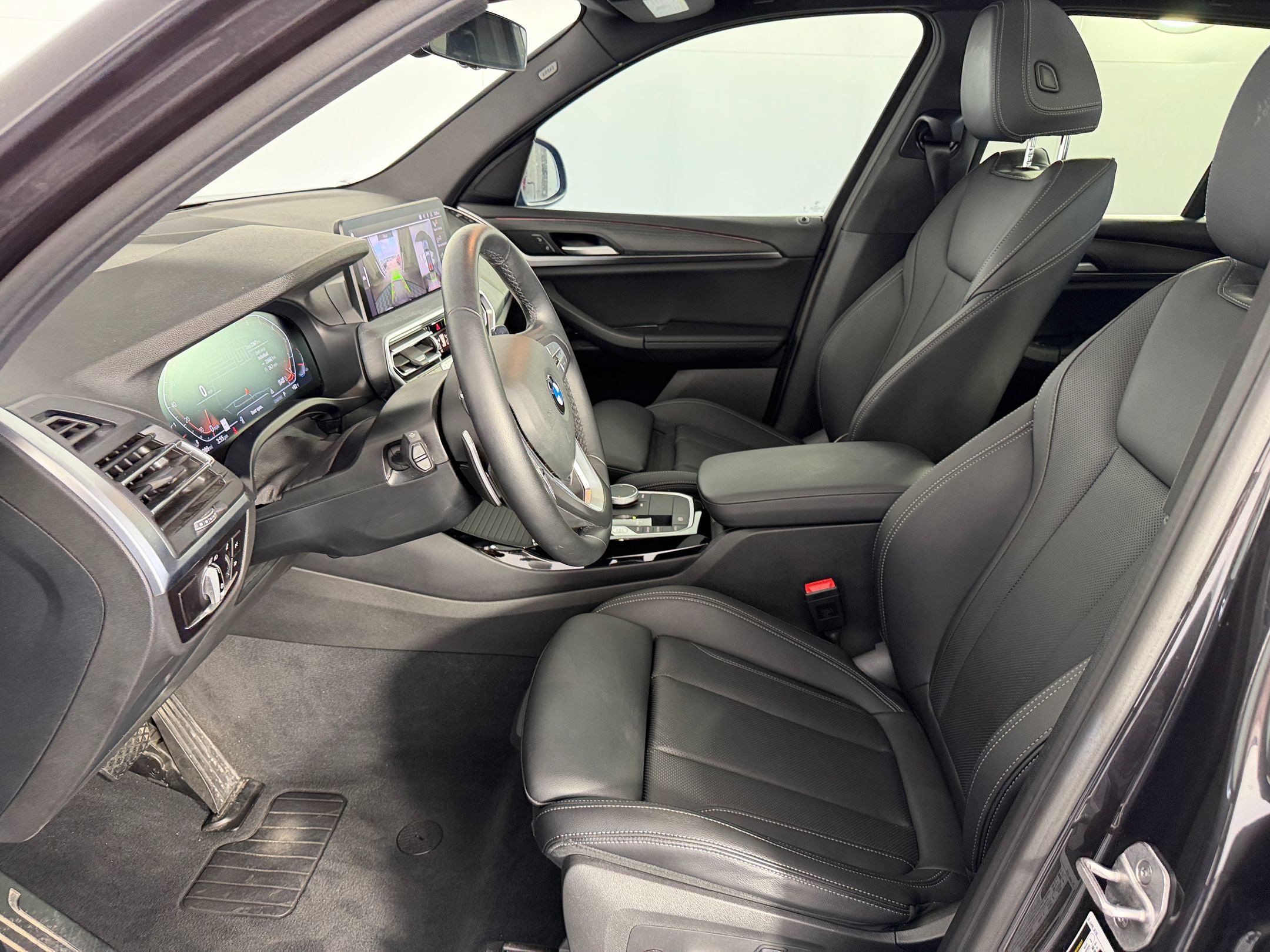 Used 2023 BMW X3 sDrive30i w/ Premium Package RWD image 5