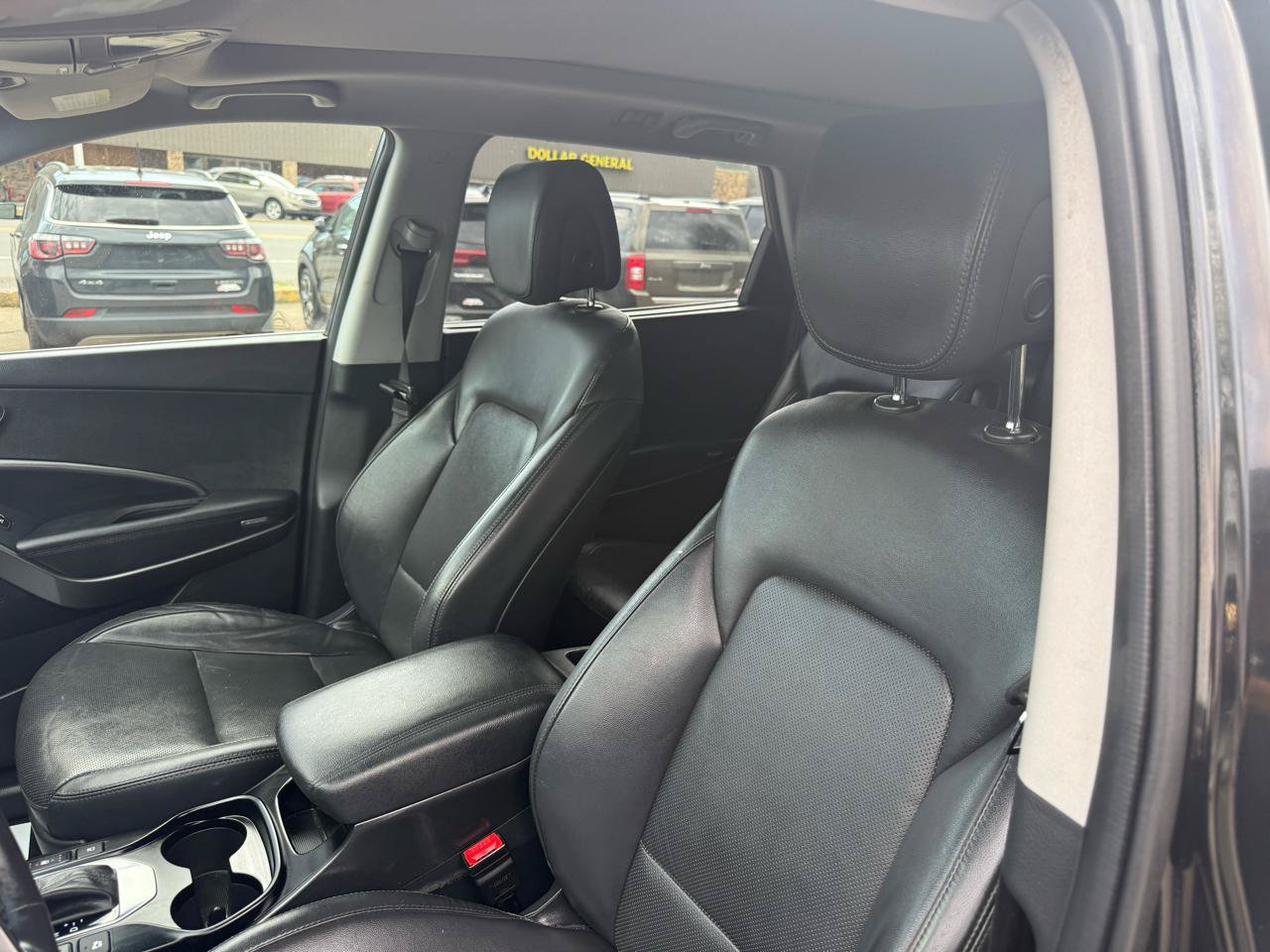 Used 2018 Hyundai Santa Fe Limited AWD/4WD image 19