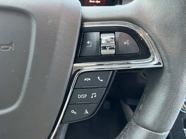 Used 2023 Lincoln Nautilus AWD w/ Premium Package image 29