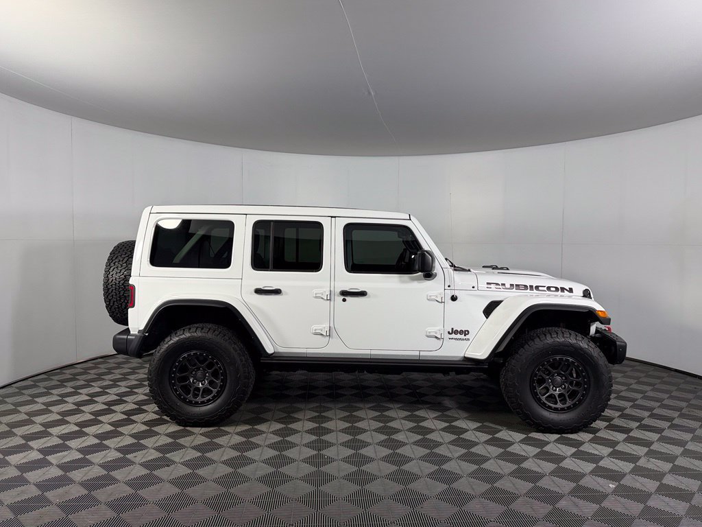 Used 2021 Jeep Wrangler Unlimited Rubicon w/ Xtreme Recon 35" Tire Package AWD/4WD image 4