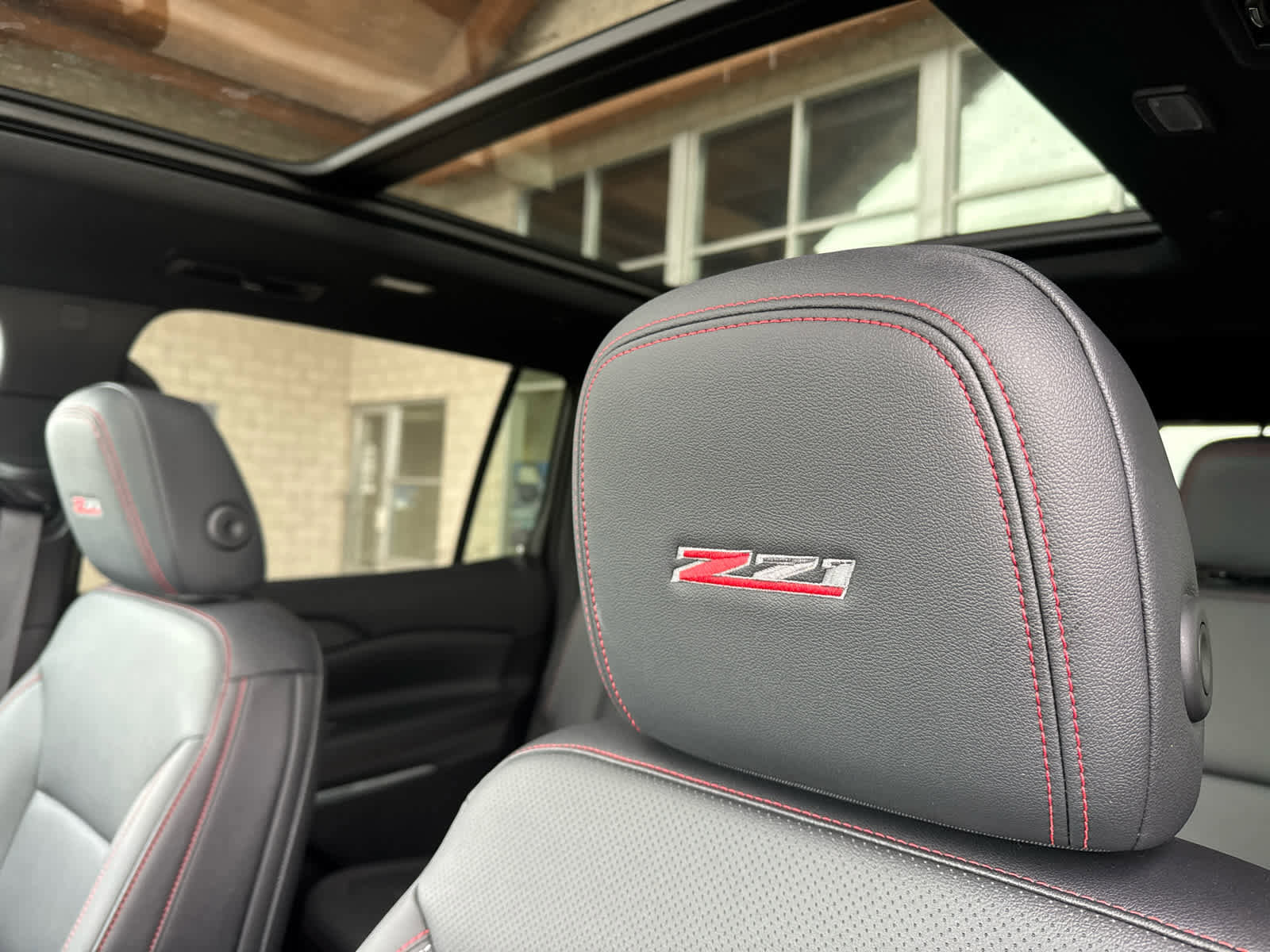 Certified 2024 Chevrolet Traverse Z71 w/ Enhanced Driving Package image 12