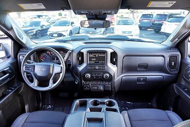 Used 2024 Chevrolet Silverado 1500 Custom Trail Boss AWD/4WD image 29