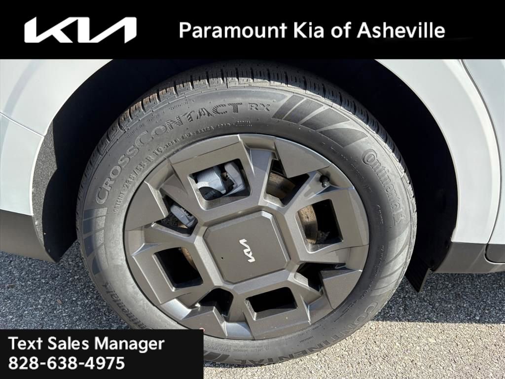 New 2026 Kia Carnival EX image 30