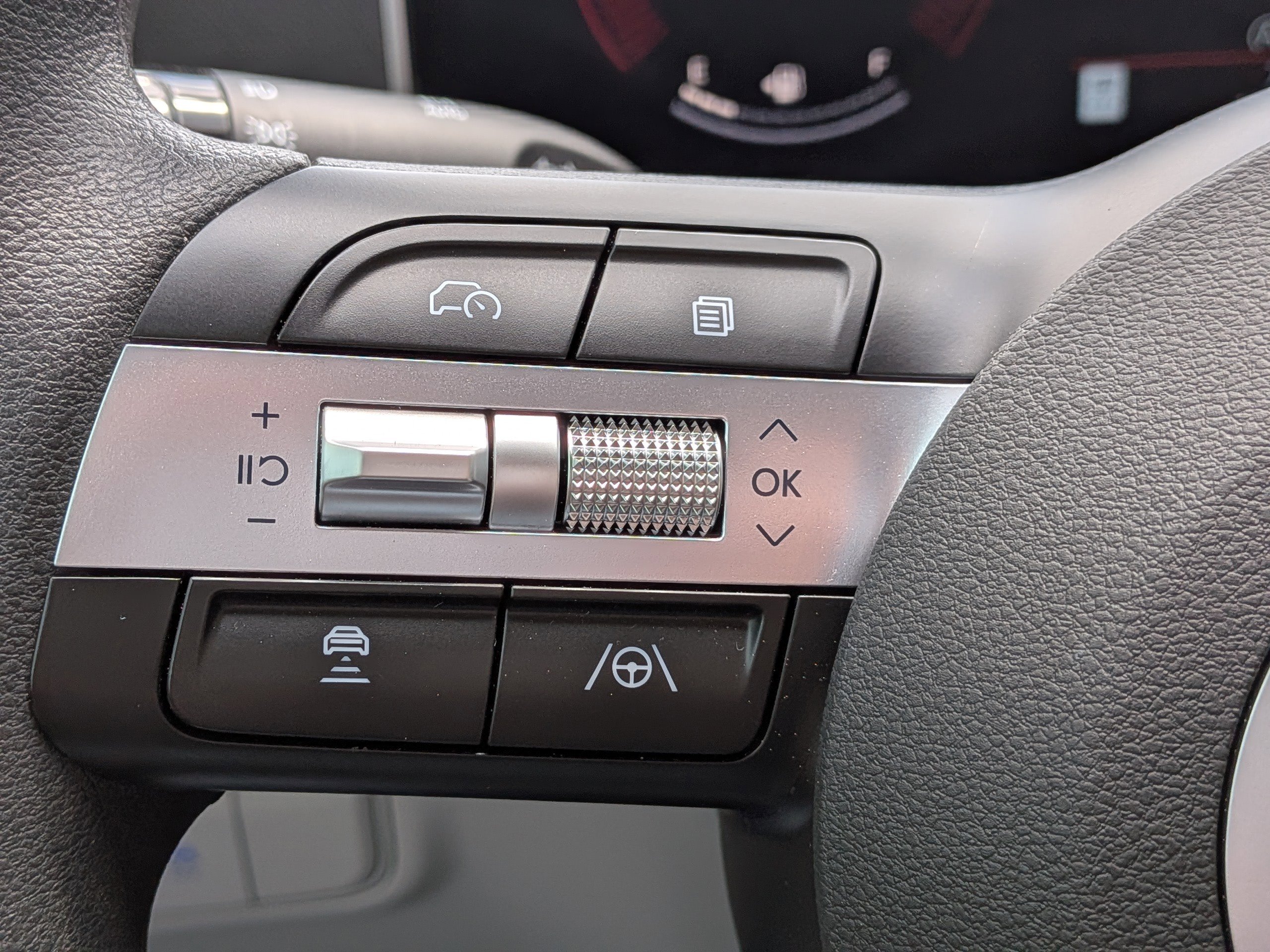 Certified 2025 Hyundai Tucson SEL image 26