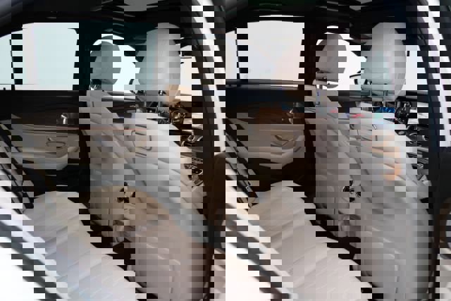 Used 2018 Mercedes-Benz E 300 4MATIC w/ Premium 1 Package image 26