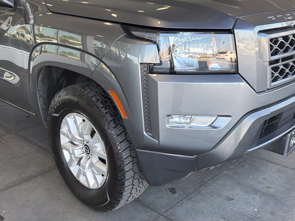 Used 2023 Nissan Frontier SV w/ SV Convenience Package AWD/4WD image 8