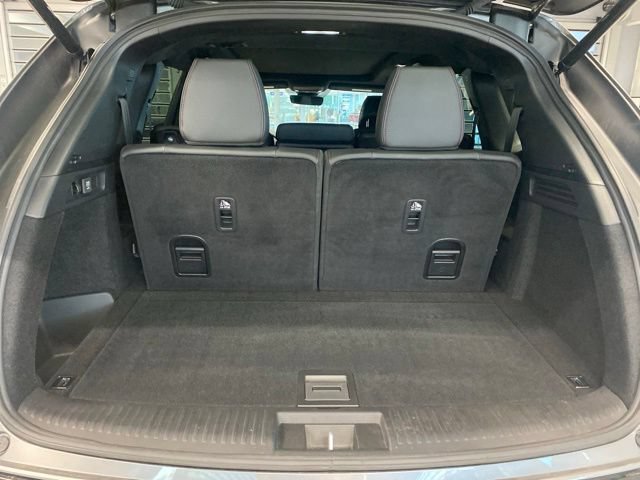 Used 2023 Acura MDX A-Spec AWD/4WD image 8